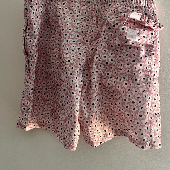 Swim shorts never worn - Picture 2 of 3